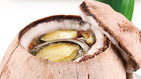 椰子鲜鲍炖老鸡